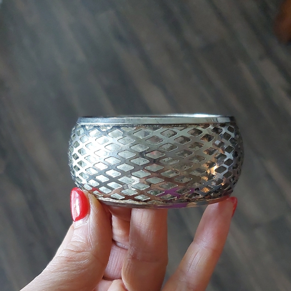 Vintage  Bracelet Similar to Bottega Veneta